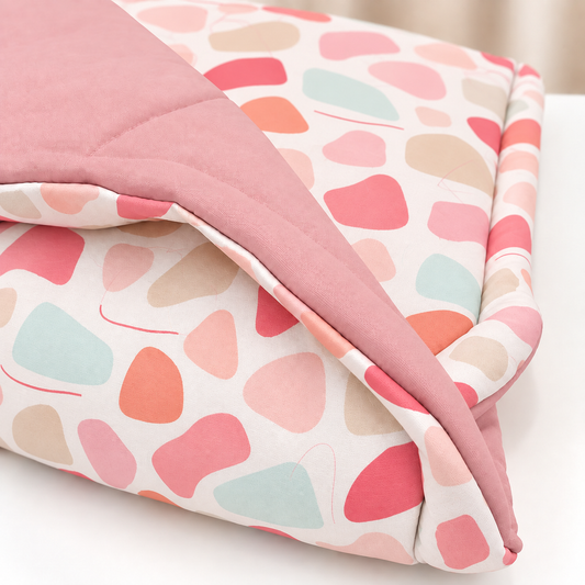Edredom Estampado Dupla Face para Berço Americano Manchitas Menina