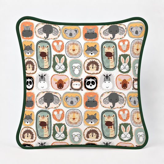 Almofada Decorativa 30cm x 30cm Bichos c/ Verde Escuro