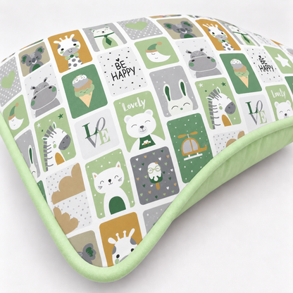 Almofada Decorativa 30cm x 30cm Bichos Verde c/ Verde Claro