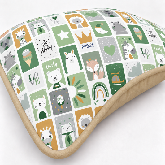 Almofada Decorativa 30cm x 30cm Bichos Verde c/ Bege
