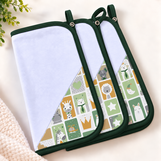 Toalha de Boca Malha Dupla Penteada Premium Bichos Verde c/ Verde Escuro | Kit com 3 Unidades