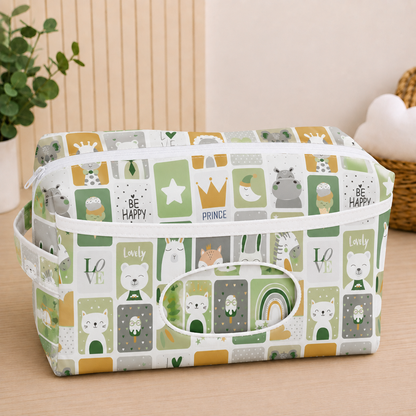 Necessaire Porta Fraldas e Lenço Umedecido 3 Compartimentos Bichos Verde