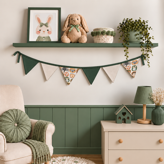 Bandeirinhas Decorativas 1,50m Bichos c/ Verde Escuro