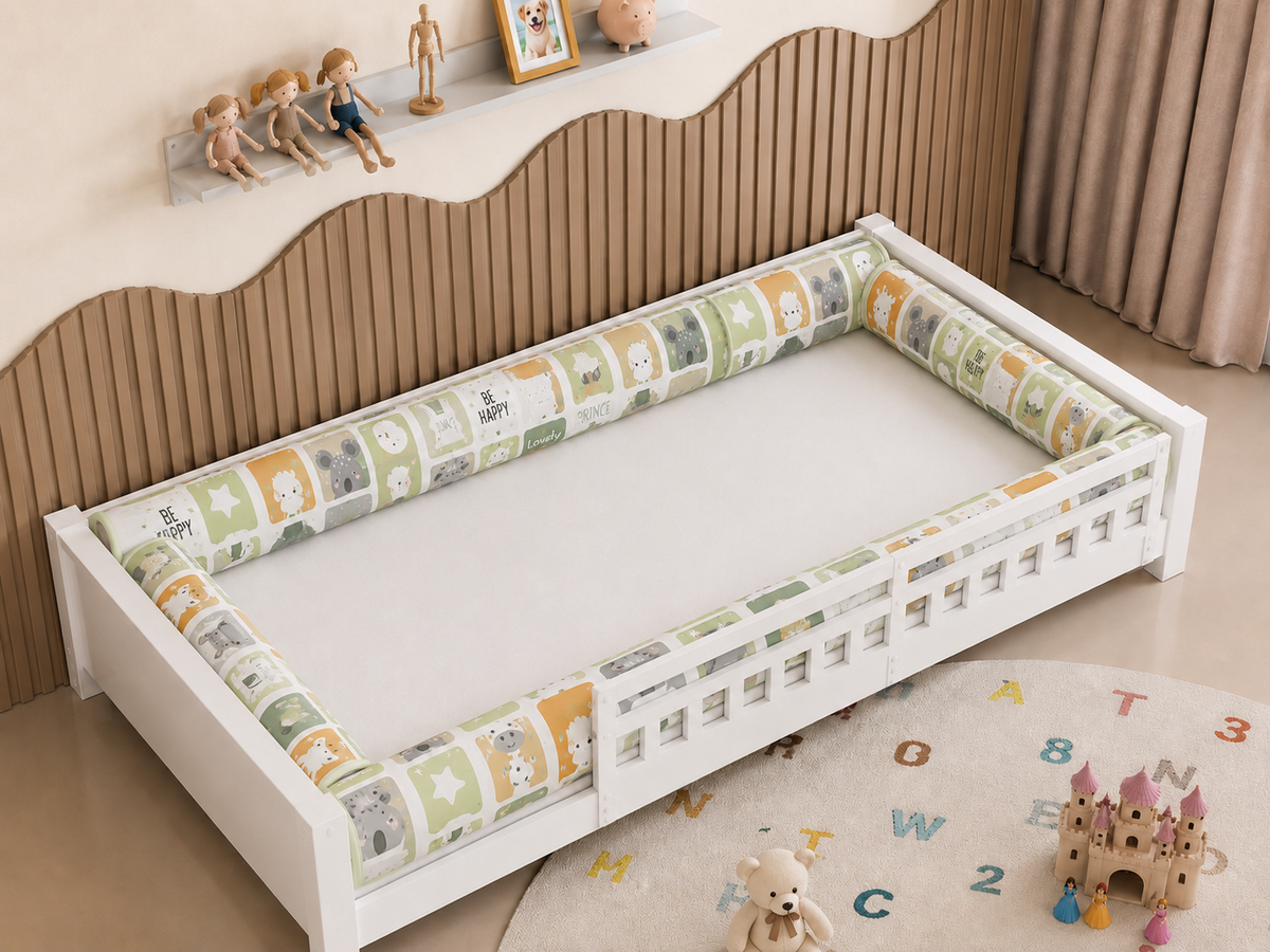 Kit Rolinhos 4 Peças para Cama Solteiro Bichos Verde c/ Verde Claro