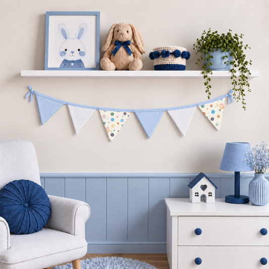 Bandeirinhas Decorativas 1,50m Bolas Menino c/ Azul Bebê