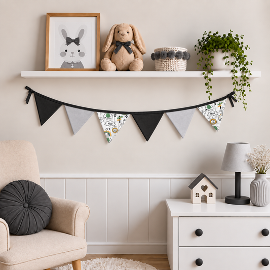 Bandeirinhas Decorativas 1,50m Leão c/ Preto