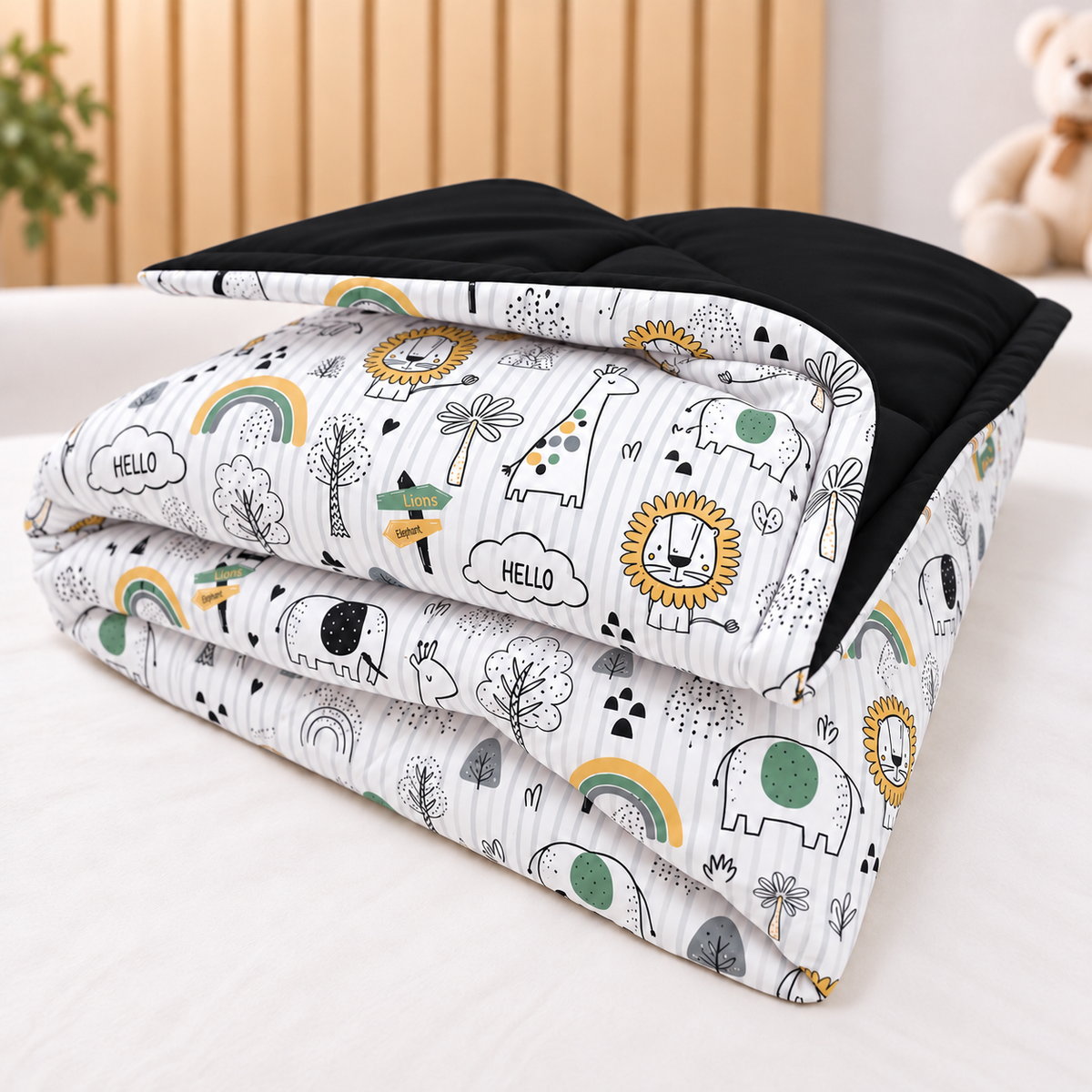 Edredom Estampado Dupla Face para Mini Berço Leão c/ Preto