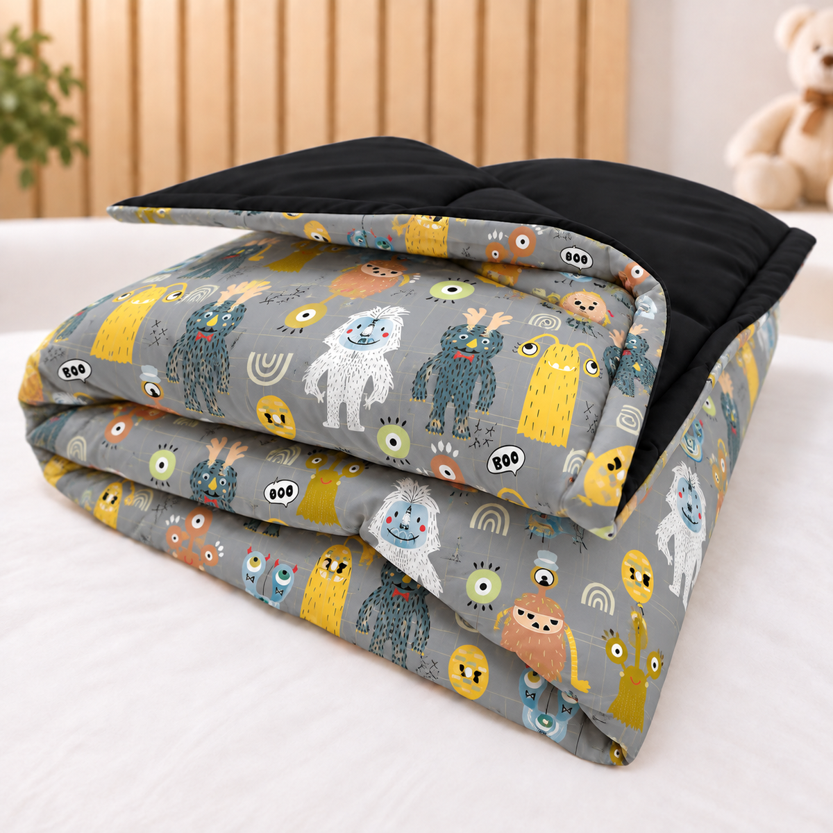 Edredom Estampado Dupla Face para Mini Berço Monstros c/ Preto