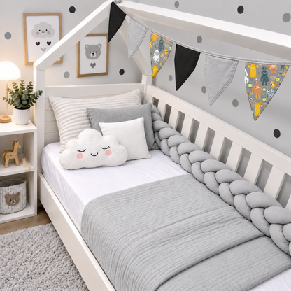 Bandeirinhas Decorativas 2,10m Monstros c/ Preto e Cinza