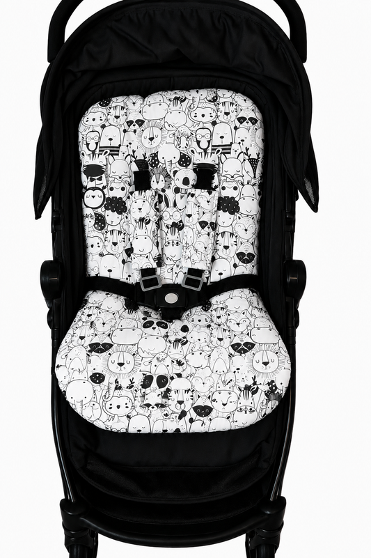 Kit Colchonetes 3 Peças para Carrinho & Bebê Conforto + Protetores de Cinto Safari Preto & Branco Verso Preto