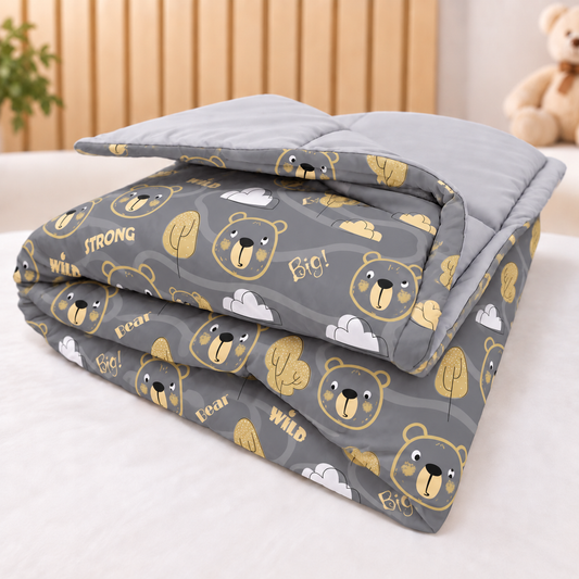 Edredom Estampado Dupla Face para Berço Americano Urso Ted c/ Cinza