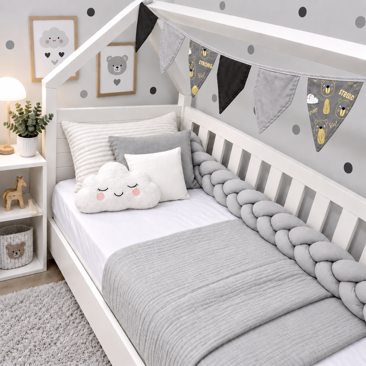 Bandeirinhas Decorativas 2,10m Urso Ted c/ Preto e Cinza