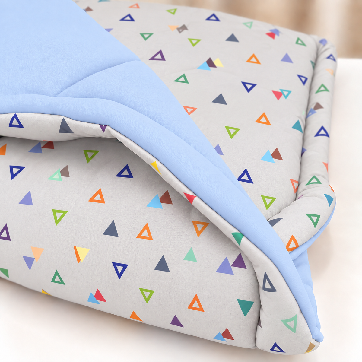 Edredom Estampado Dupla Face para Mini Berço Vitória Cinza c/ Azul
